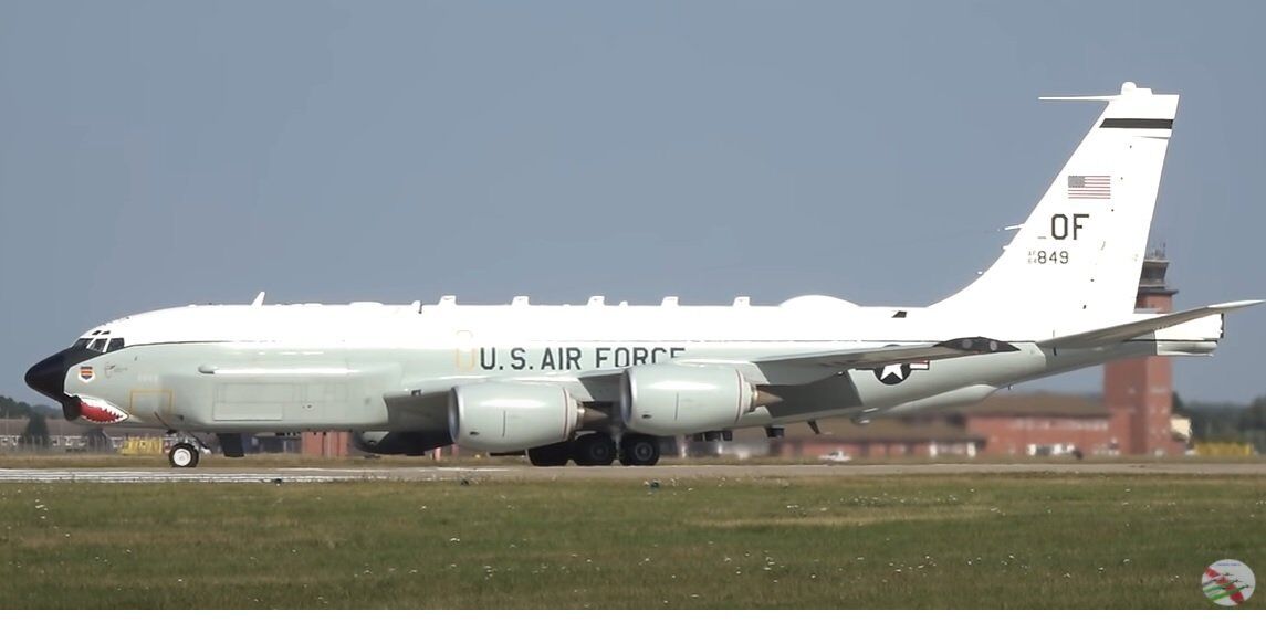 Plane 2